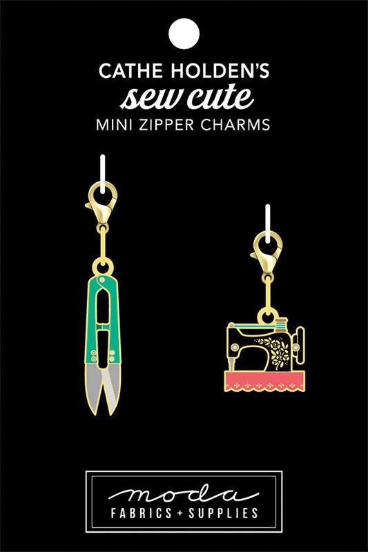 Moda - Mini Snip Sew Zipper Charms 2ct CH119 - Zipper Pulls