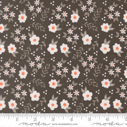 PREORDER - Moda - Sherri and Chelsi - Birch and Willow - Mums Florals - 37725 18 - Ships August 2026
