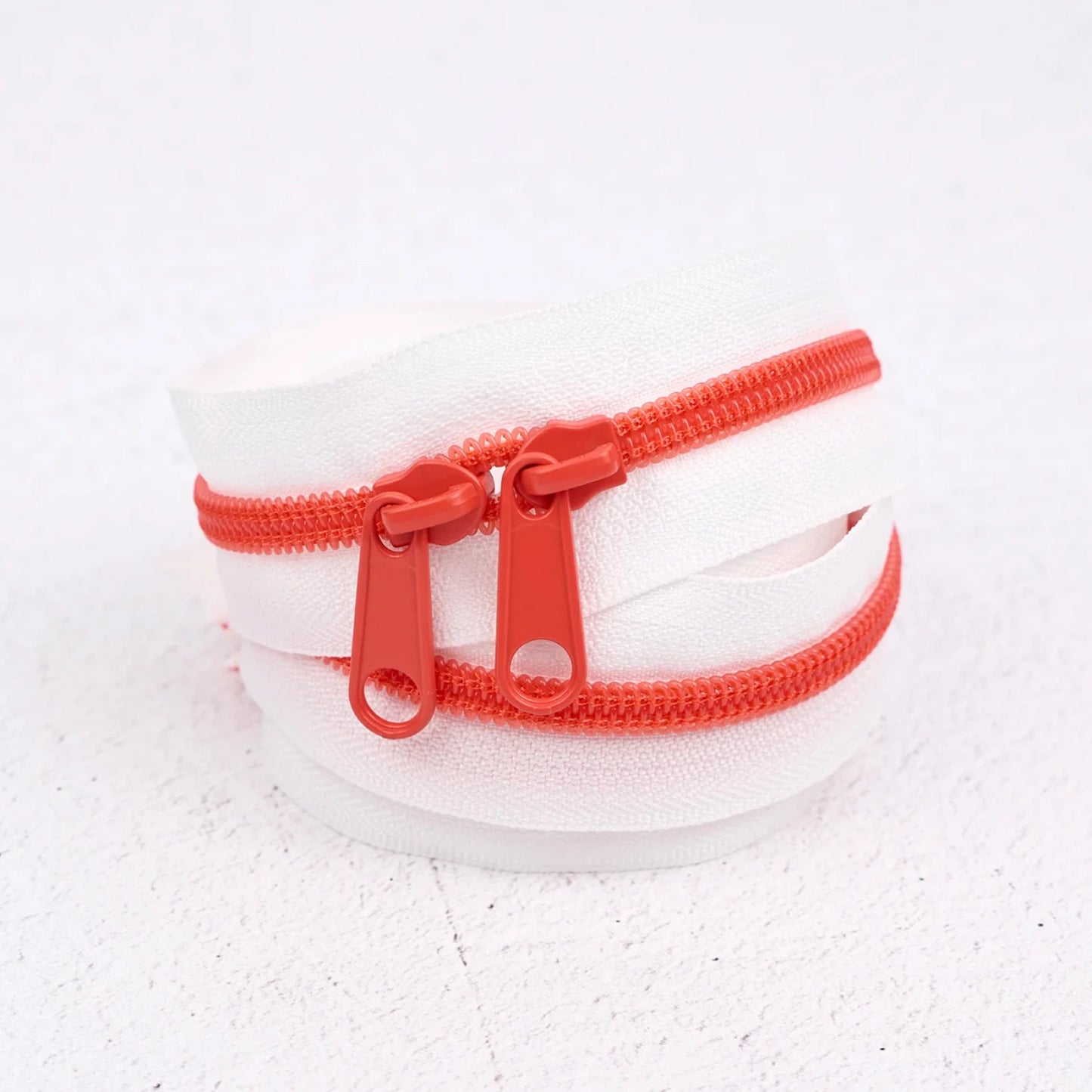 Renaissance Ribbons - 4 Yard Handbag Zipper - Flame