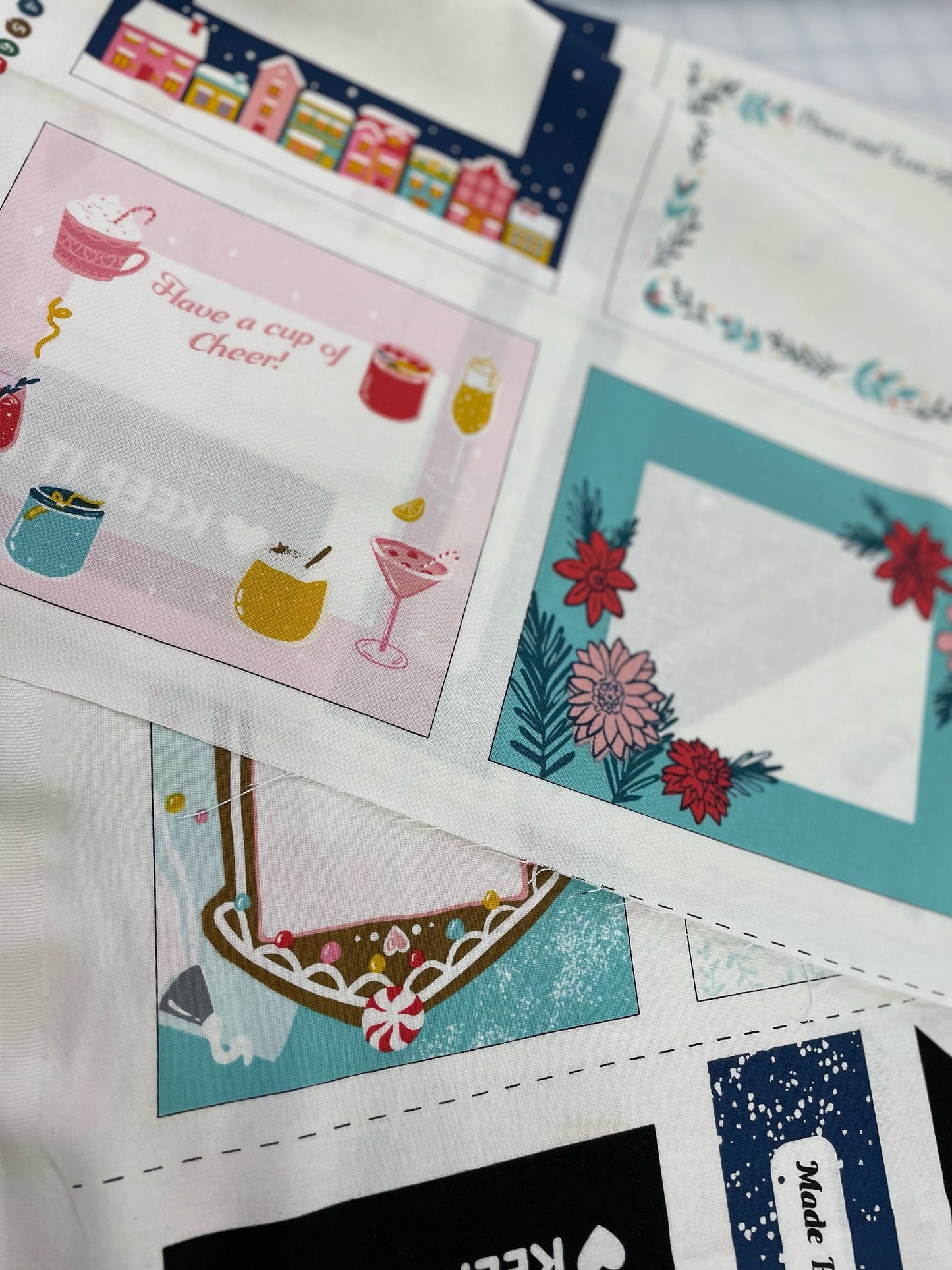 Figo - Holiday Quilt Label Panel - 90665-10