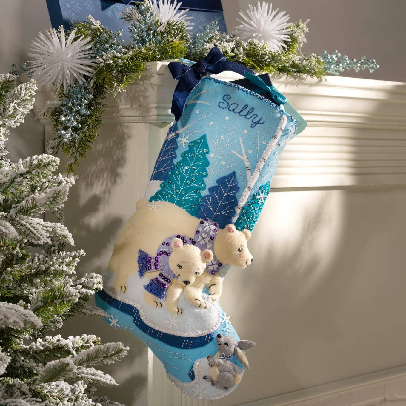 Bucilla - Seasonal Felt Stocking Kit - Polar Bear Pair