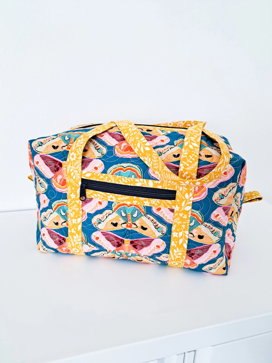 Holland Duffle Bag Pattern By Center Street Quilts