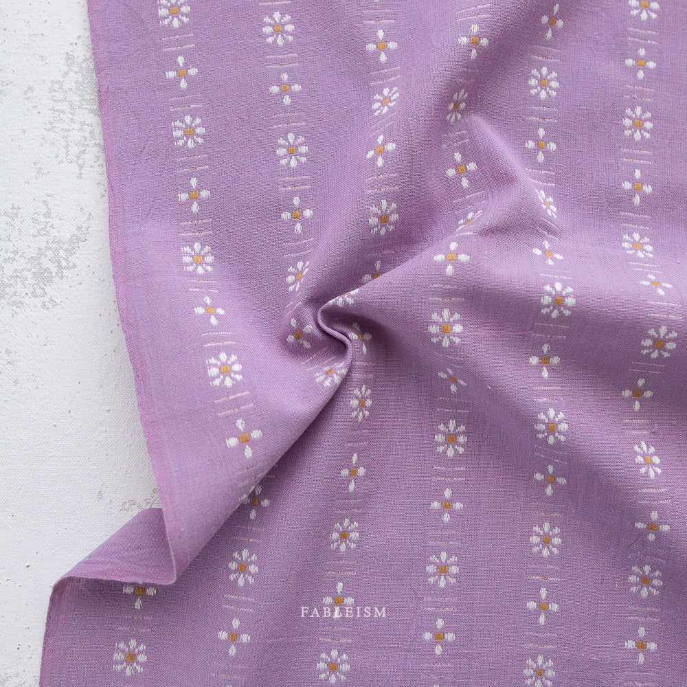 Fableism Supply Co - Forest Forage Daisies in Lavender Sachet - FOR-DAI-09