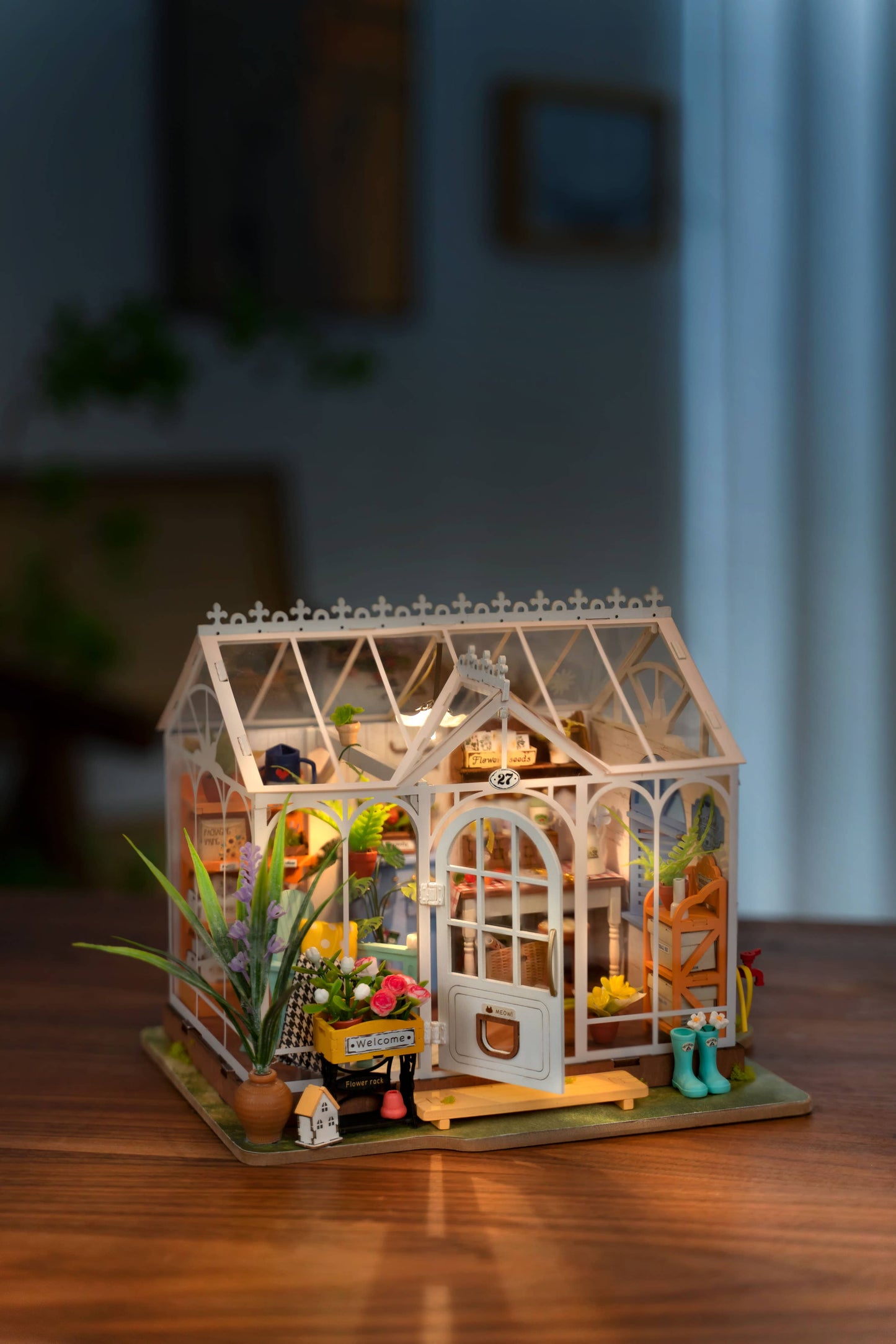 Hands Craft DIY Miniature House Kit: Dreamy Garden House