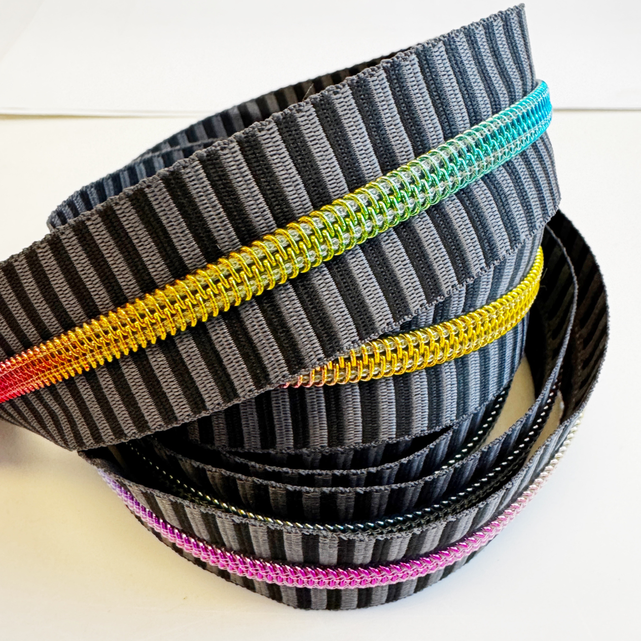 Sew Hungry Hippie - Gray and Iridescent Striped Zipper - 3 Yards