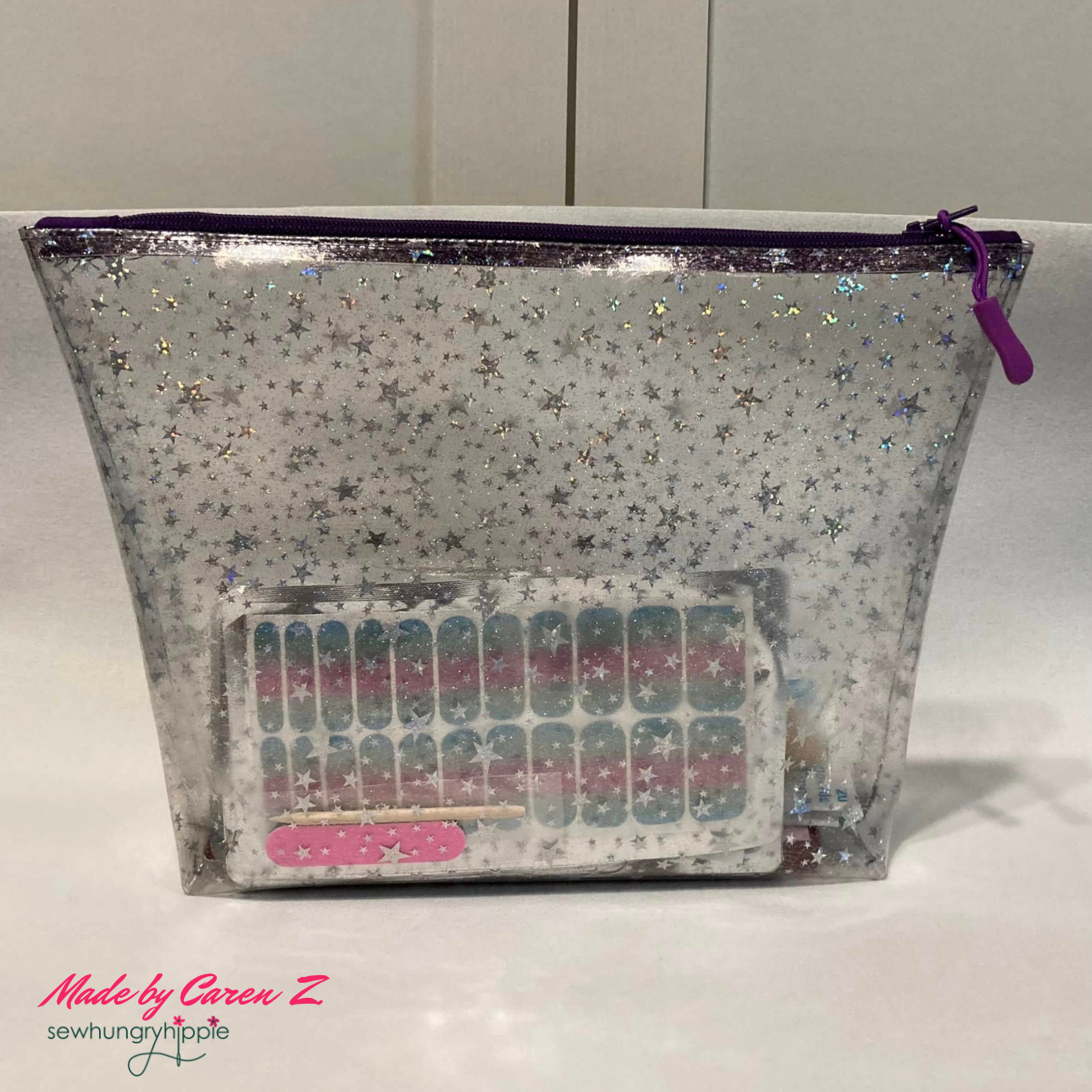 Sew Hungry Hippie - Clear Glitter Stars Vinyl - 18" x 56"