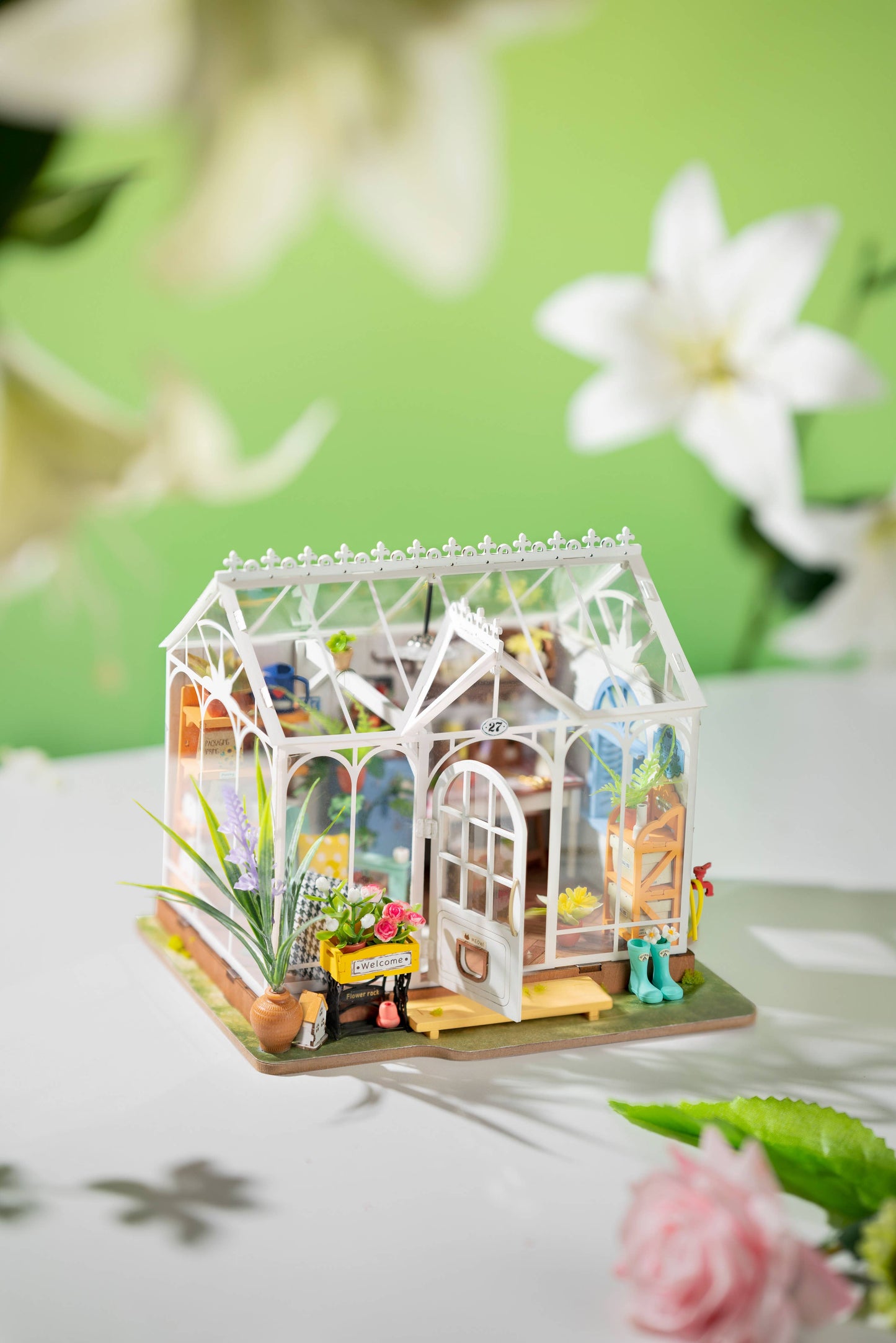 Hands Craft DIY Miniature House Kit: Dreamy Garden House