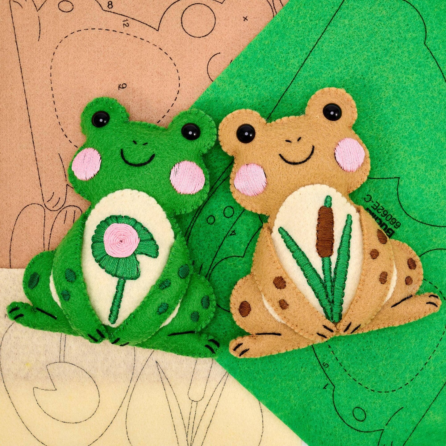 Bucilla ® Felties Kit - Pond Pals Frogs