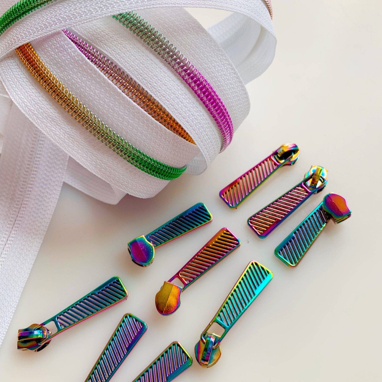 Sew Hungry Hippie - White Rainbow Coil Zipper with Iridescent Pulls - 3 Yards