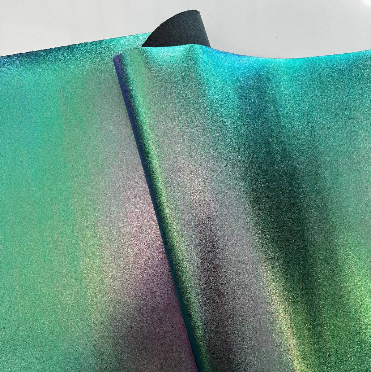 Sew Hungry Hippie - Iridescent Green Vinyl