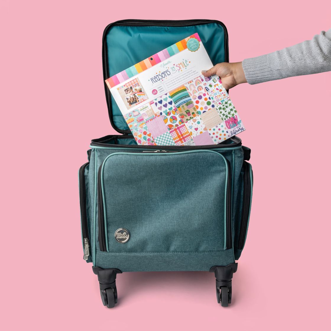 We R Crafters 360 Degree Rolling Craft Storage Bag