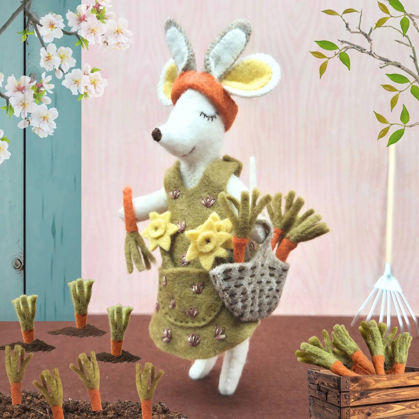 Corinne Lapierre Little Mouse Is A Bunny Felt Craft Mini Kit