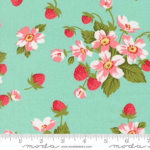PREORDER - Moda - Camille Roskelley - Bloomsberry - In Bloom Florals Strawberries - 55350 13 - Ships September 2026