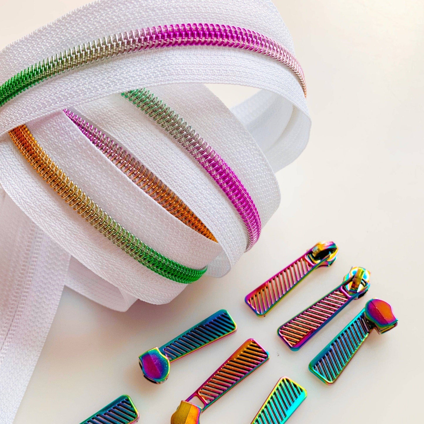Sew Hungry Hippie - White Rainbow Coil Zipper with Iridescent Pulls - 3 Yards