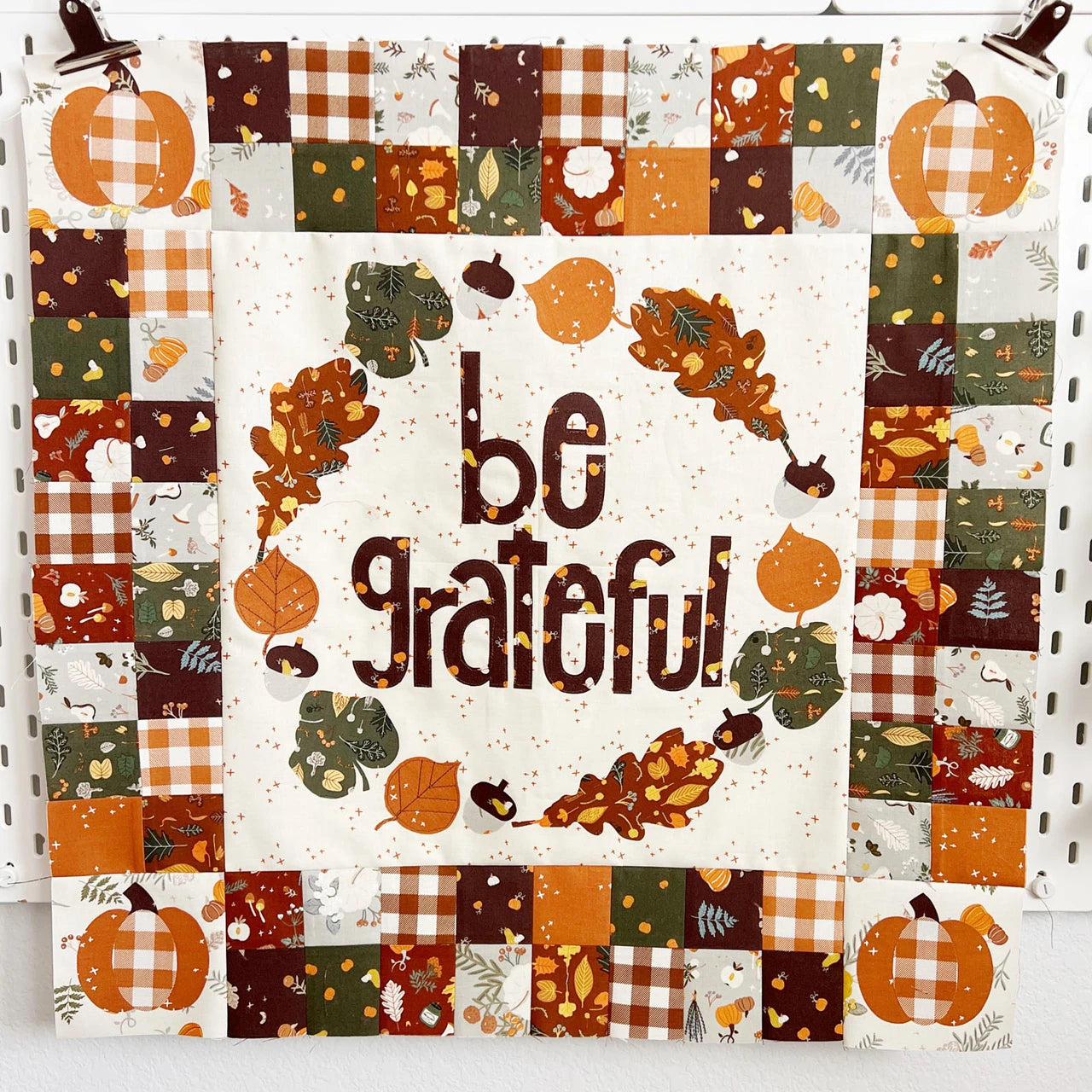 Be Grateful Table Topper Pattern By Ameroonie Designs