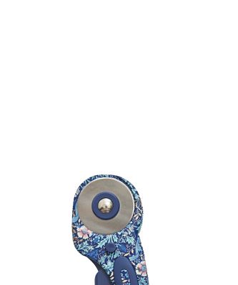 Hobby Gift - Blue Floral 45mm Rotary Cutter
