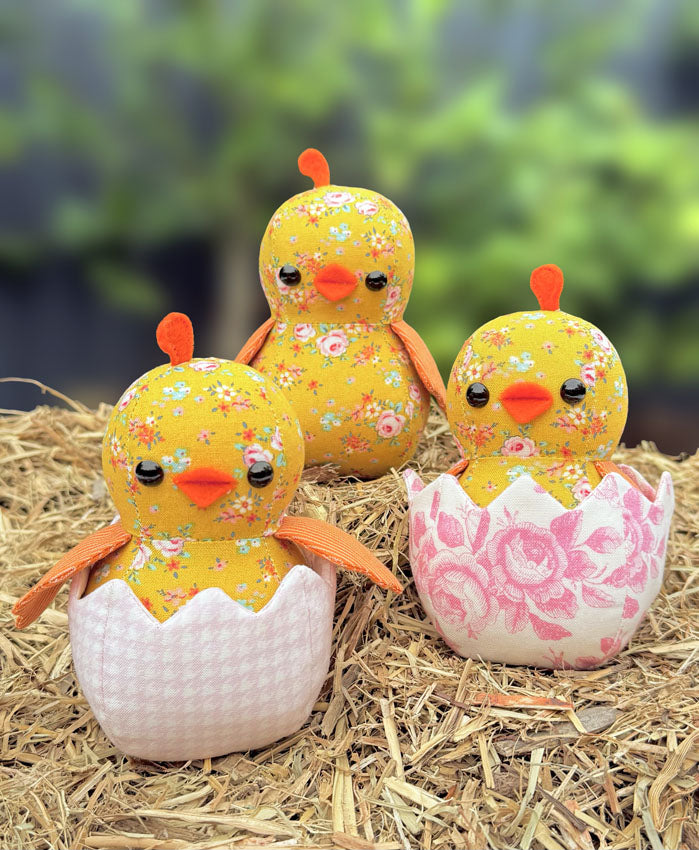 Chicky Babes Small Chick and Eggshell Toy Pattern By Melly and Me