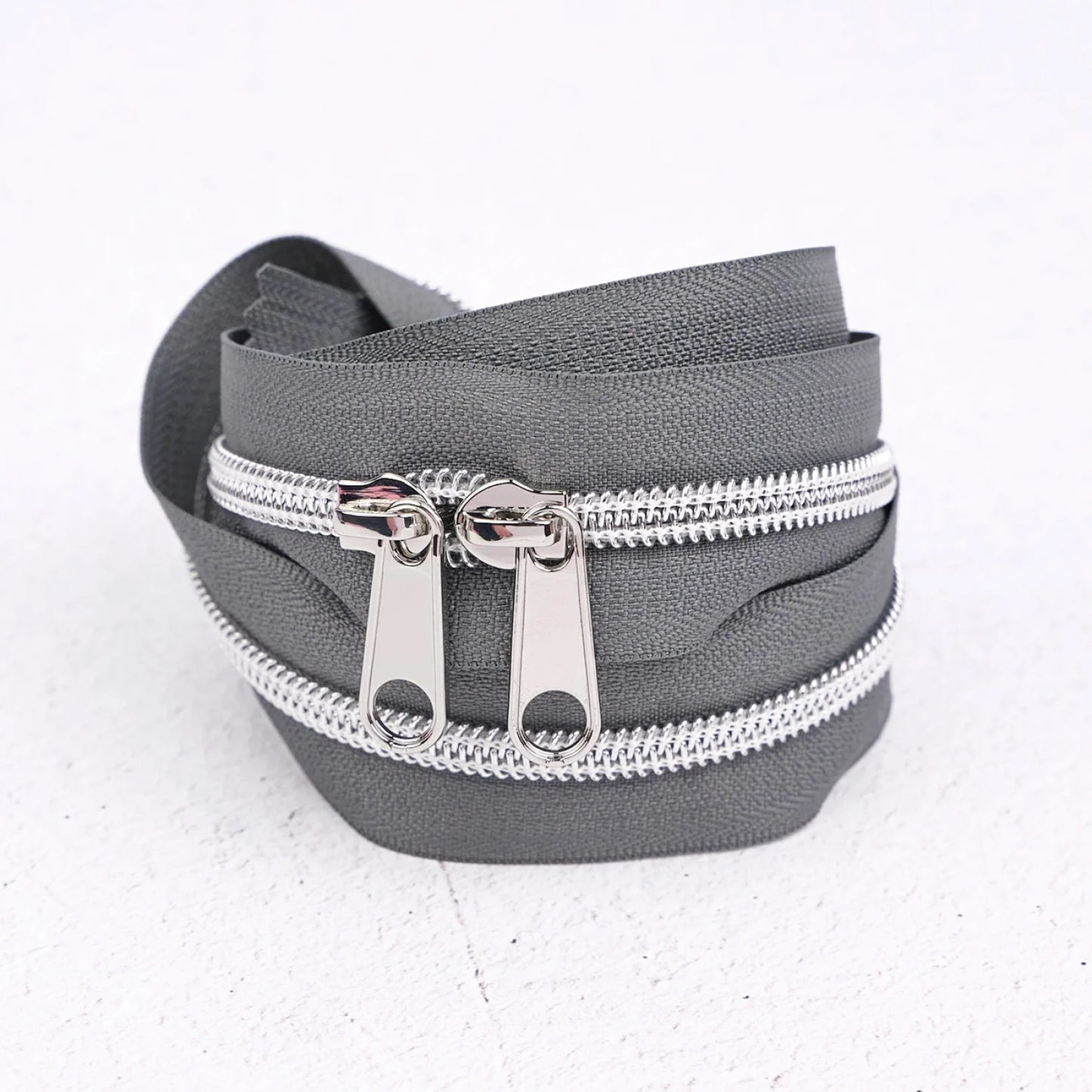 Renaissance Ribbons - 4 Yard Handbag Zipper - Moonstone