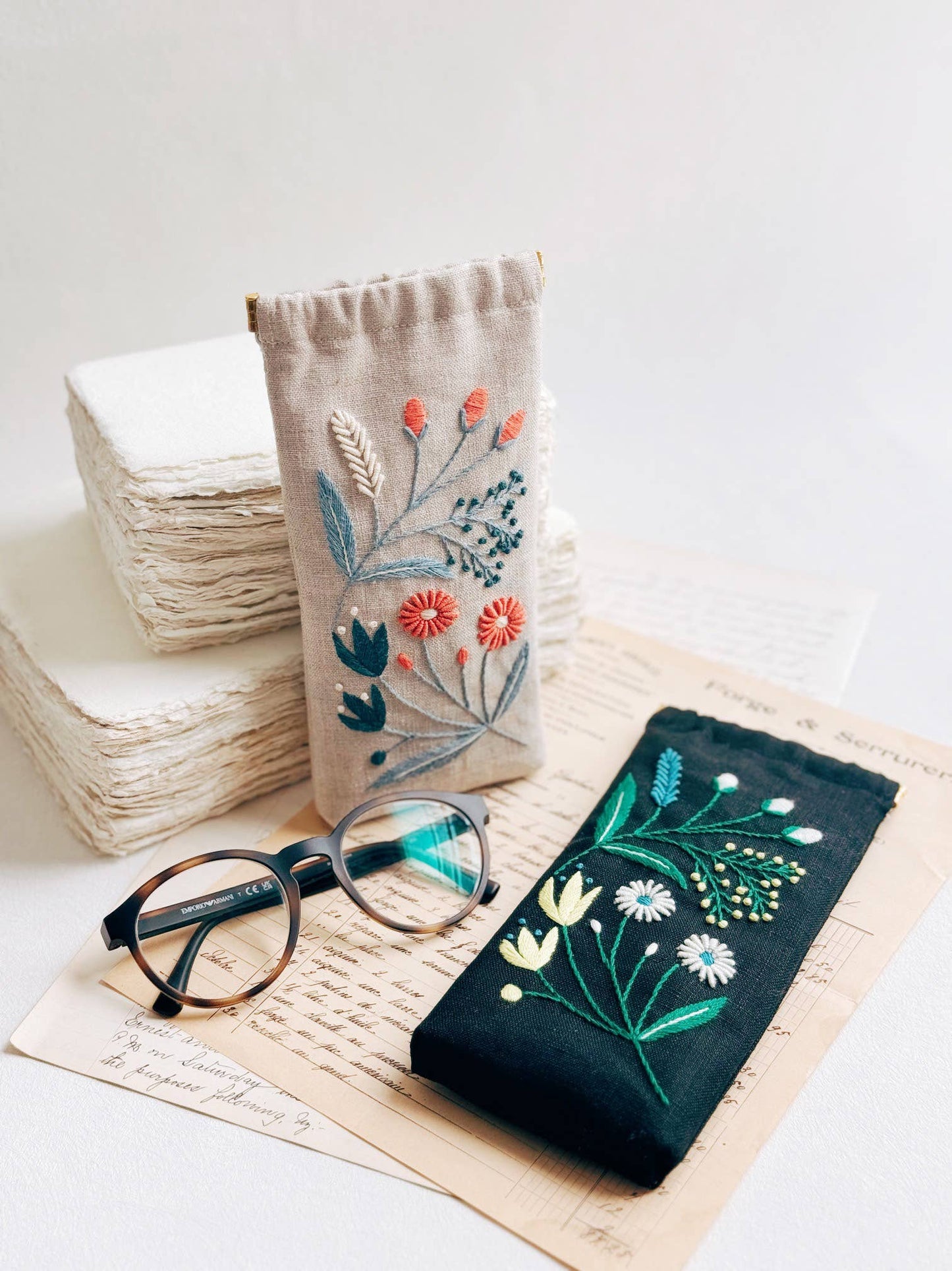 Wildflower Eyeglass Case Kit and Pattern By Zakka Workshop