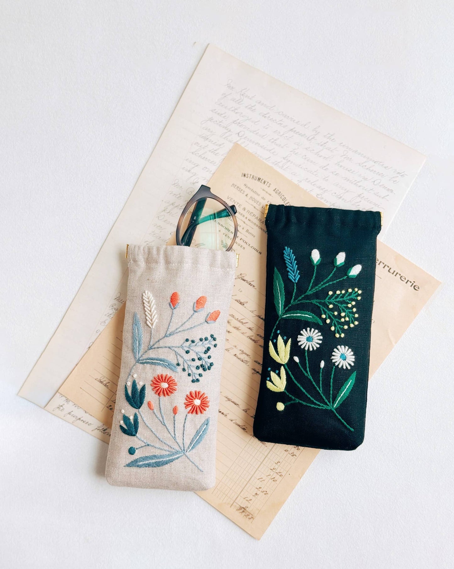Wildflower Eyeglass Case Kit and Pattern By Zakka Workshop