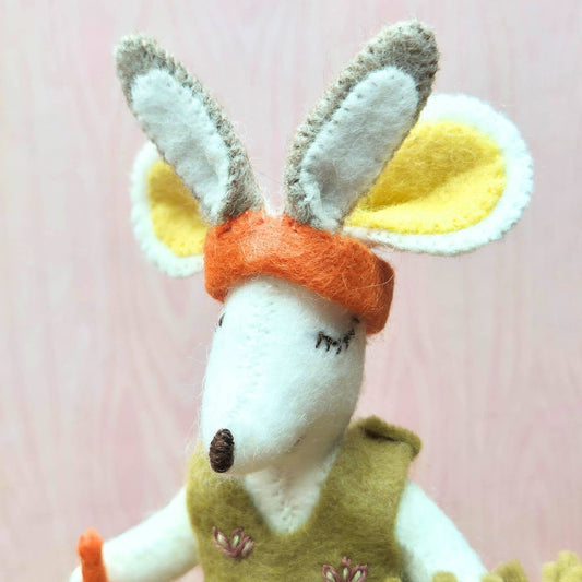 Corinne Lapierre Little Mouse Is A Bunny Felt Craft Mini Kit