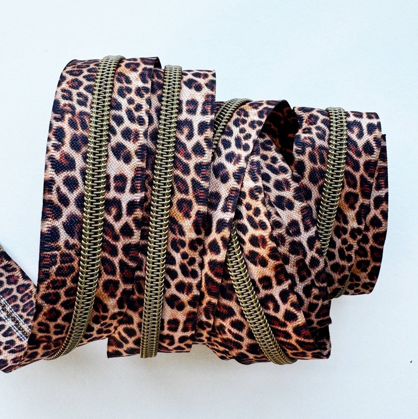 Sew Hungry Hippie - Natural Leopard Double-Sided Zipper Tape #5 Nylon - 3 Yards