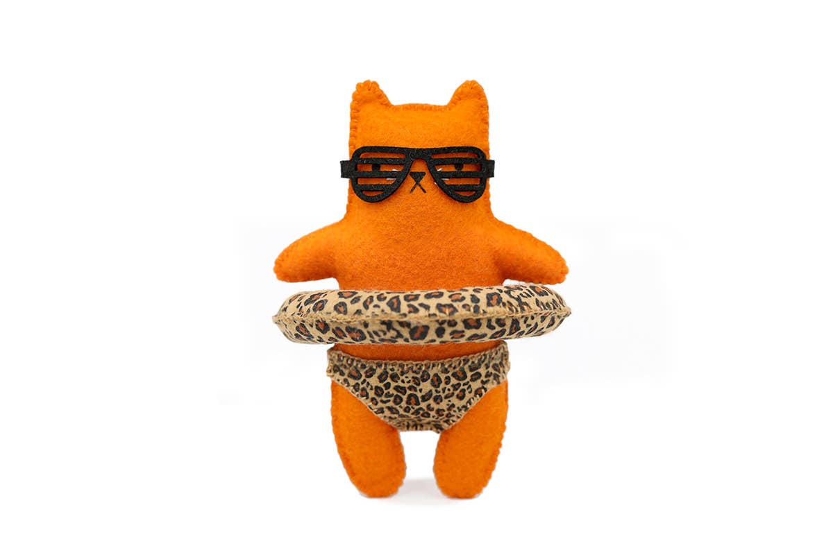 Kiriki Press Leopard Floatie Orange Cat Felt Doll Kit