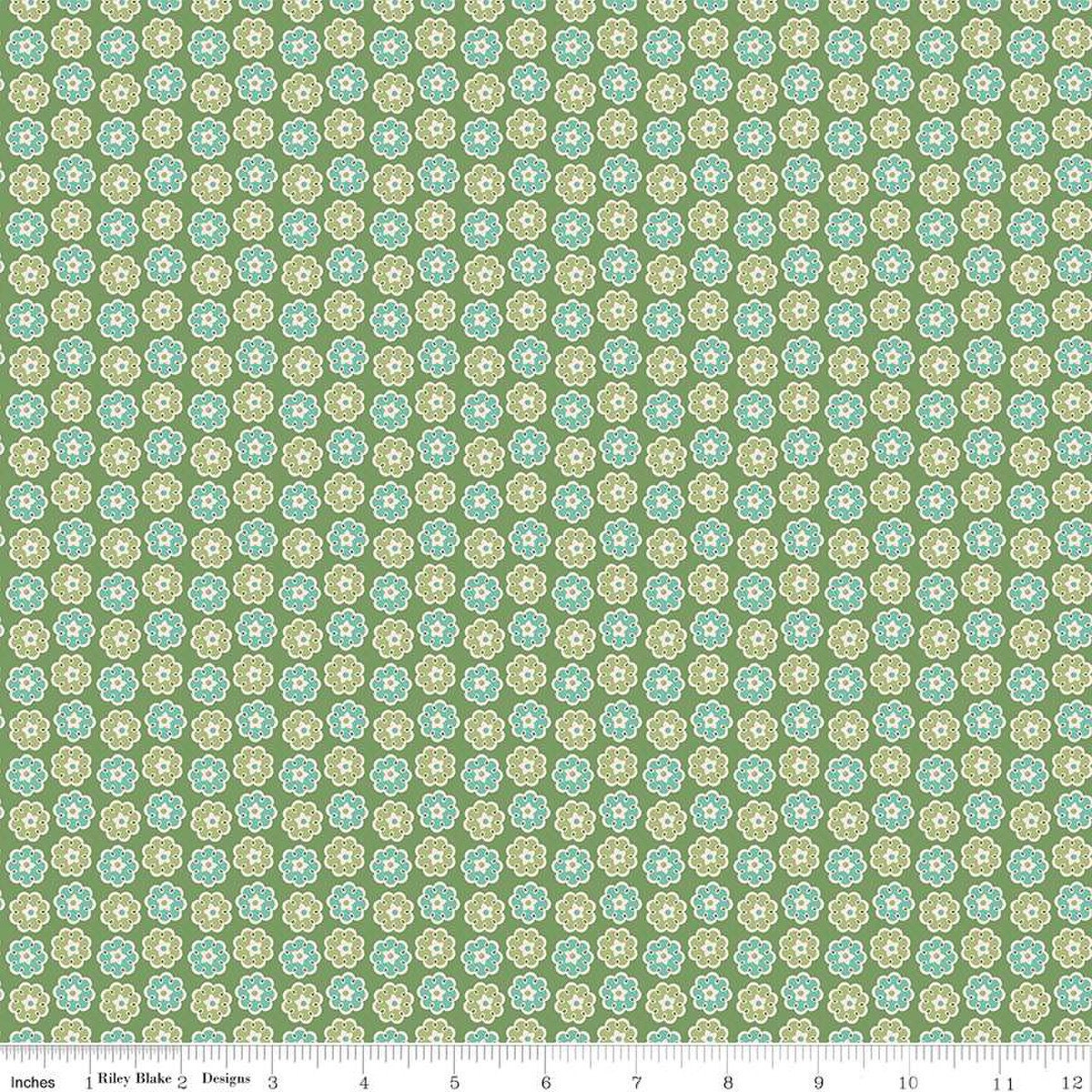 Lori Holt - Riley Blake - Home Town Holiday - C14917-CLOVER