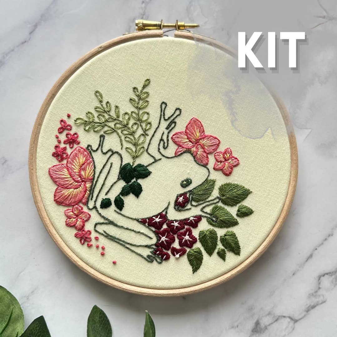 Nest Embirdery - Froggy Flowers Embroidery Kit