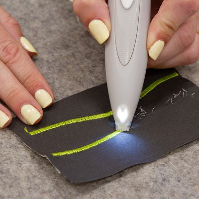 Nifty Notions - The Glow And Go Electric Seam Ripper