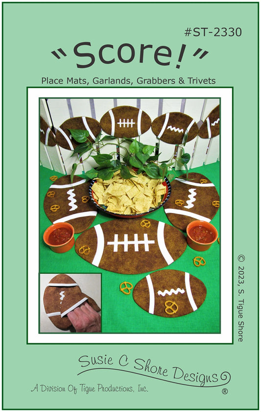 Score ! Football Placemats / Garland / Grabbers / Trivets Pattern By Susie C Shore
