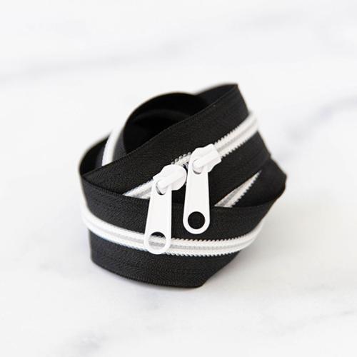 Stitch Supply Co - 30" Zipper - Black And White