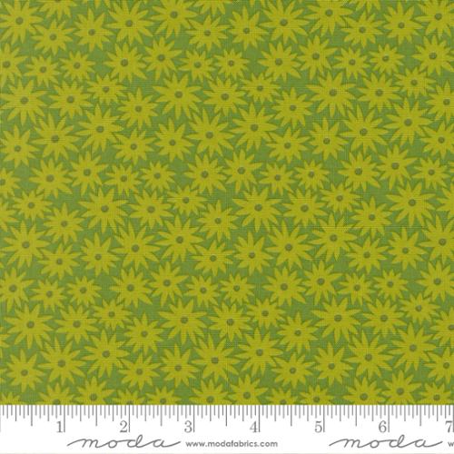 Preorder - Moda - Elizabeth Hartman - Scenery - Sedum Small Floral - 51270 14 - Ships May 2026
