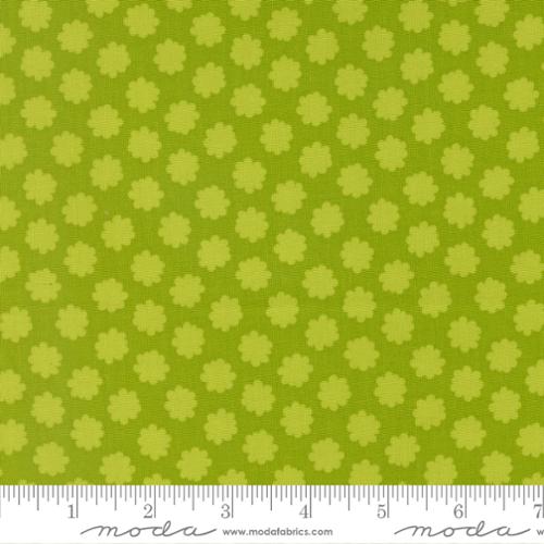 Preorder - Moda - Elizabeth Hartman - Scenery - Puffball Small Floral - 51276 14 - Ships May 2026