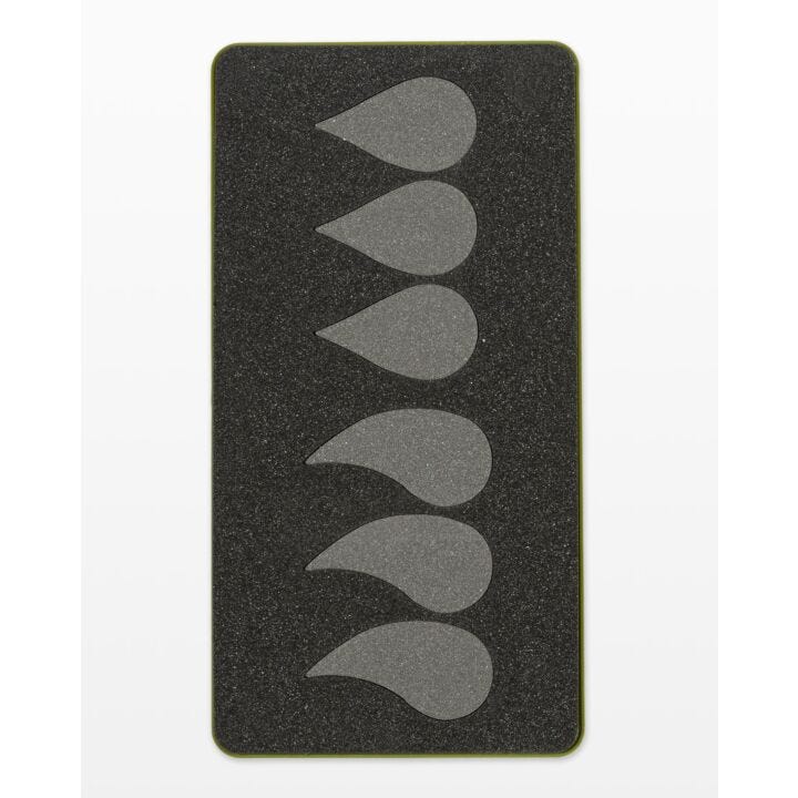 Accuquilt Go! Feathers Die - 55008
