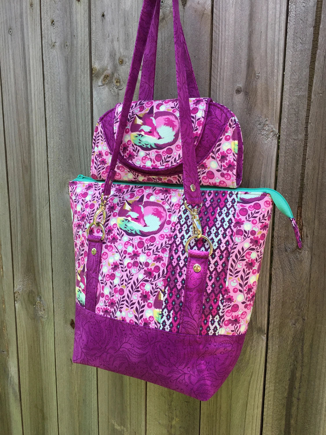 Classic Carry All Handbag and Tote Pattern By Andrie Designs